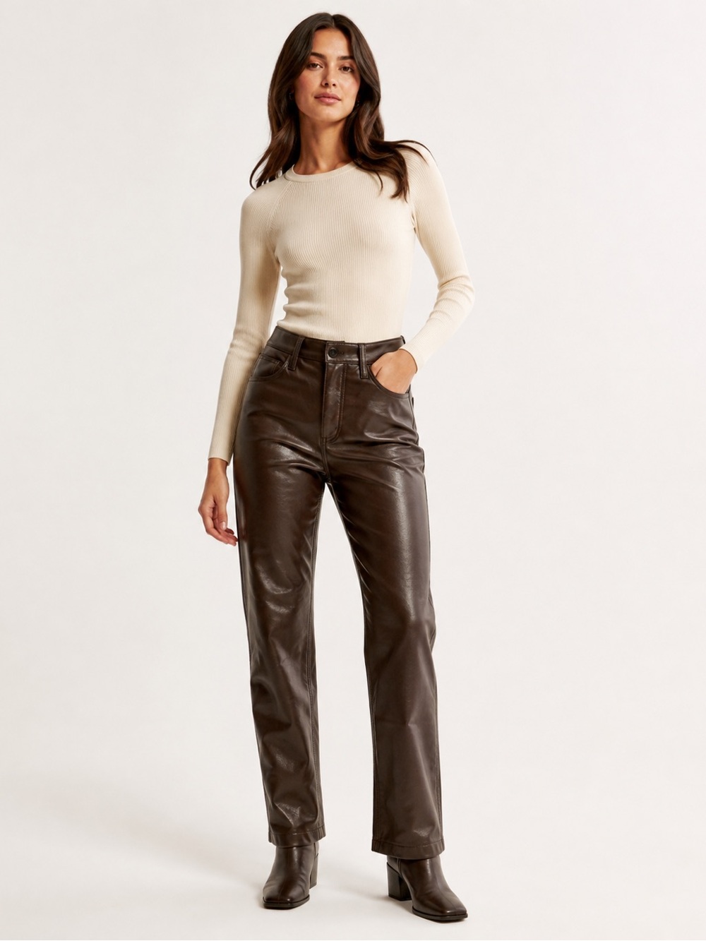 Abercrombie & Fitch ’90s Straight Ultra High Rise Curve Love size 25